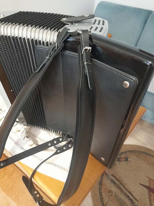 Akordeon HOHNER VENTURA