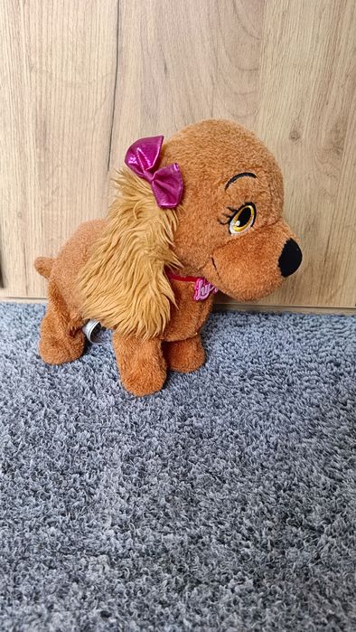 Piesek interaktywny Lucy