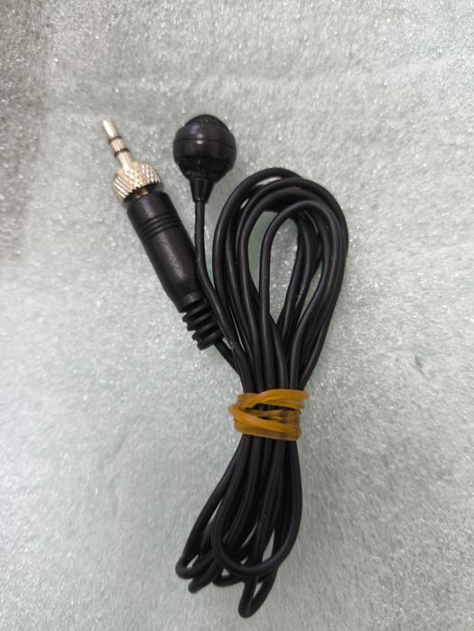 Радіосистема Sennheiser G2 (з петличний мікрофоном).