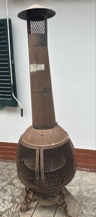Grelhador e aquecedor em ferro fundido