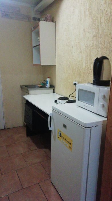 Cдаю хорощую квартиру в центре посуточно,почасово с документами: 400 ...