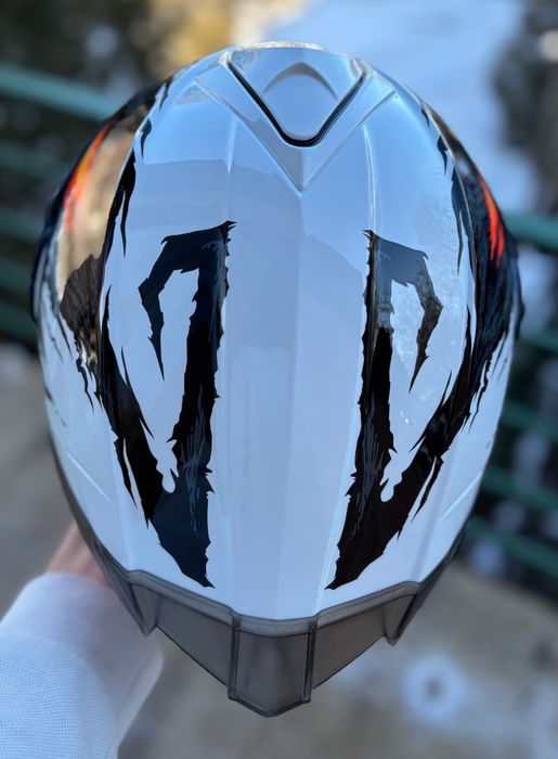 Якісний мотошолом  Модуляр Трансформер, із окулярами МТ білий з зубами