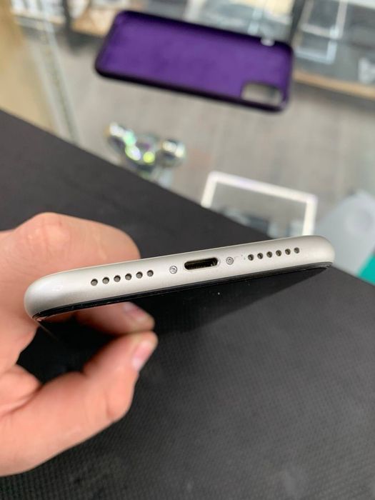 Iphone 11 64Gb White