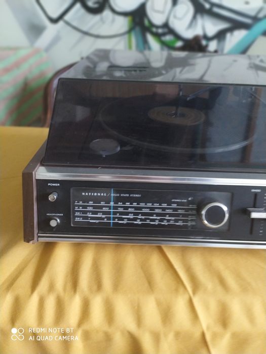 Gira Discos Antigo - Marca National