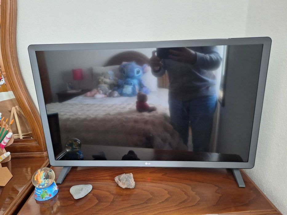 TV LG Smart Full HD 32"