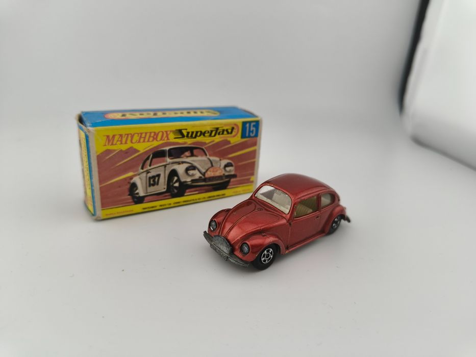 MB15 Matchbox Volkswagen 1500 Saloon Garbus Box