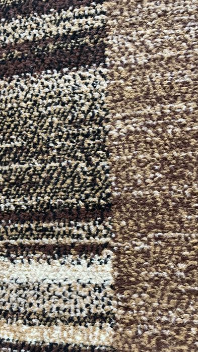 Gruby chodnik dywanowy