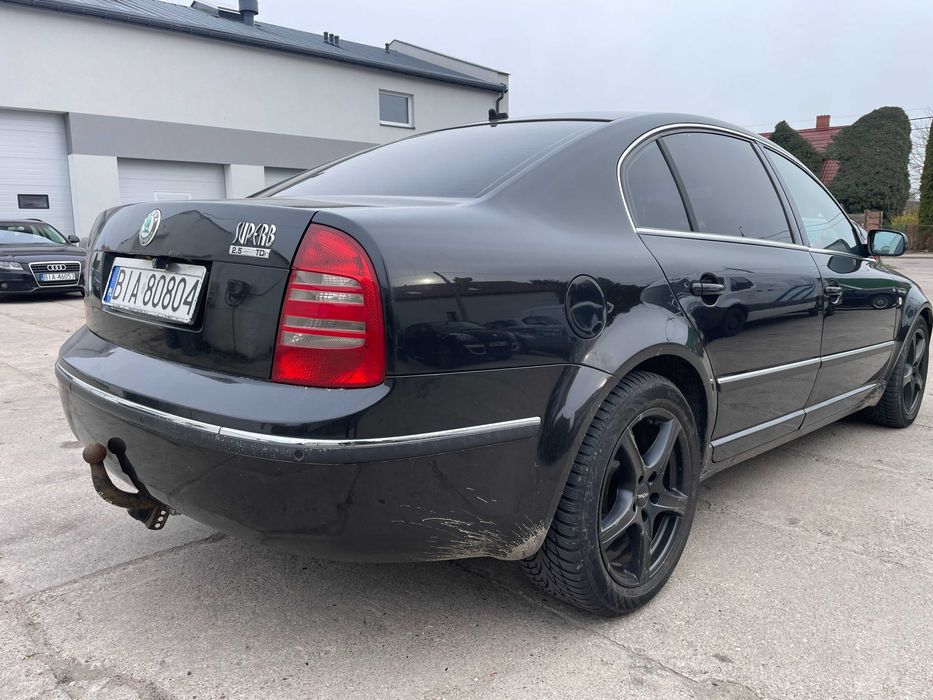 Skoda Superb 2,5 diesel full opcja hak zamiana
