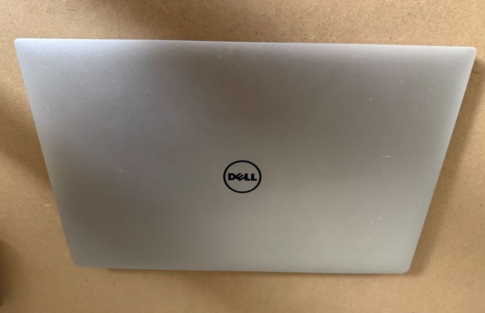 Ноутбук Dell Precision 5520 i5-74450HQ 8-512