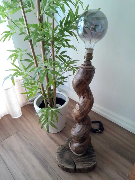 Faço vários  candieeiros artesanais  de varios tamanhos