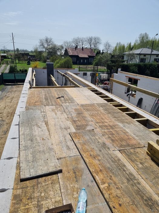 Budowa domów, usługi budowlane