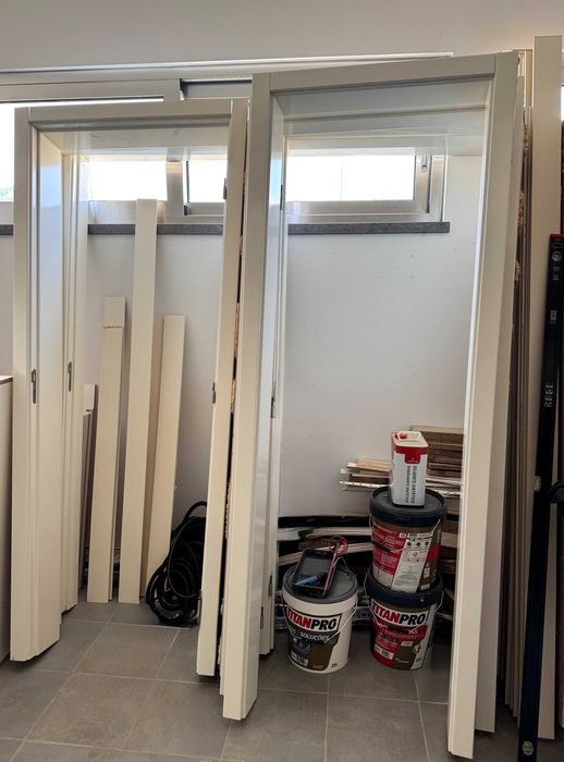 Portas interiores — bom estado