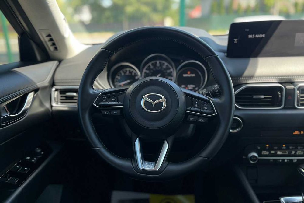Mazda CX-5 2022 року