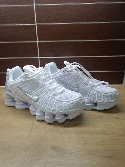 Nike shox białe nowe