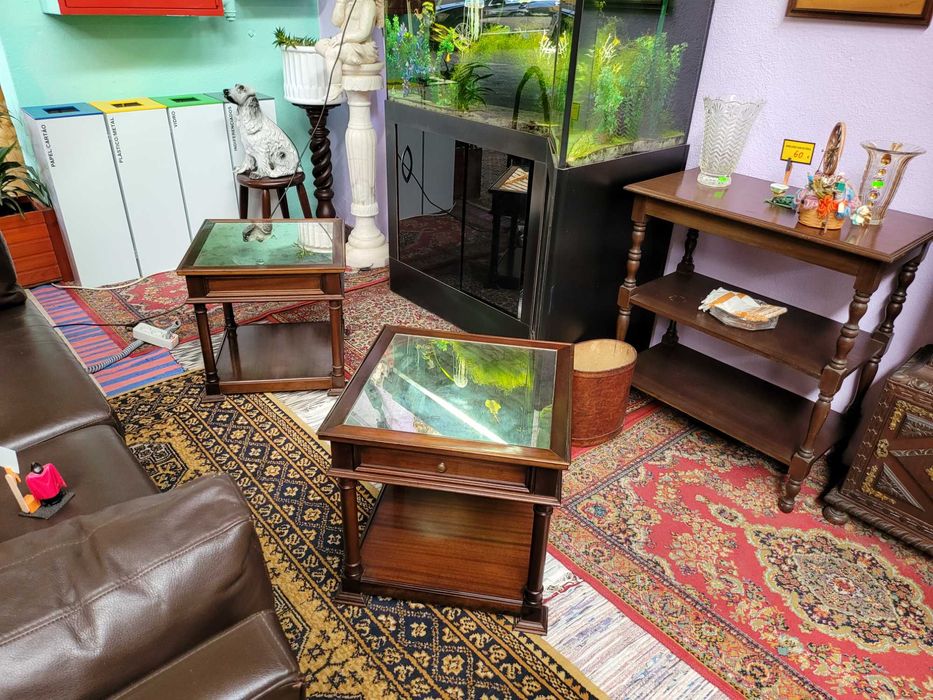 Solid Wood Coffee Table with Drawer and Mirrored Top64584265127169120