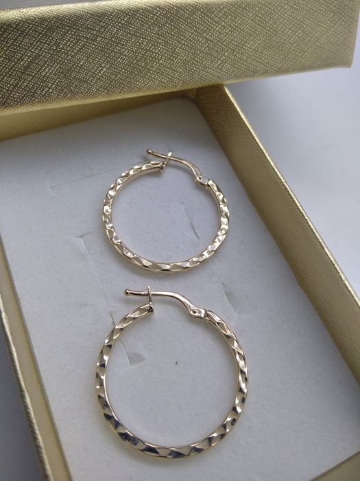 Złote kolczyki koła grawerowane złoto 585    310