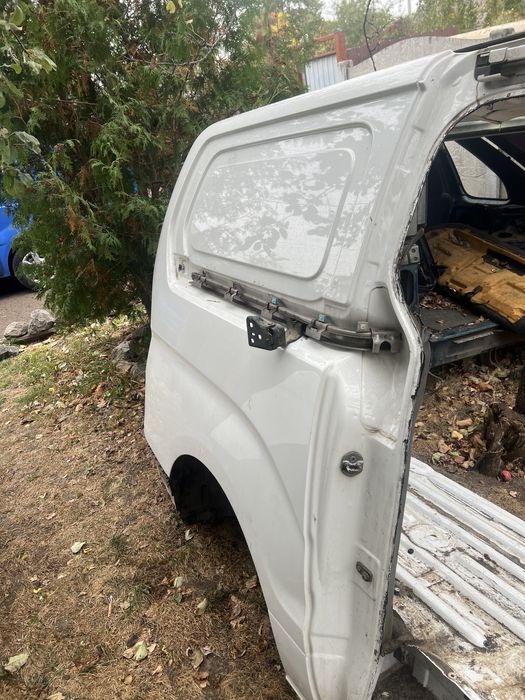 Задняя четверть крыло hyundai h1 год 11