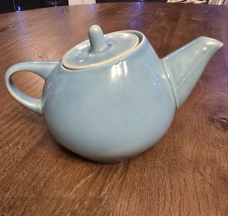 Imbryk do herbaty. Pruszków