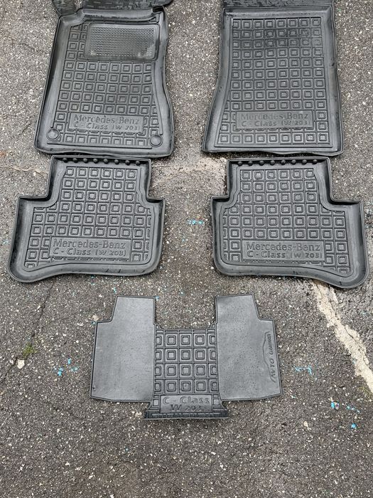 Автоковрики Mercedes-Benz C-Class w203