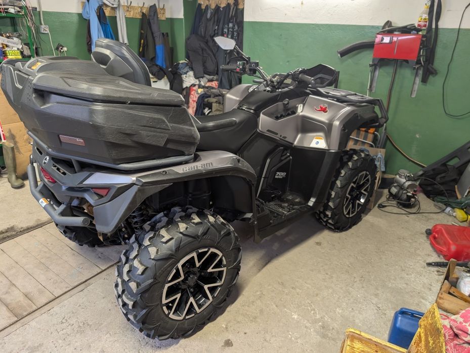 Квадроцикл  BRP G3  Outlander MAX XT 700
