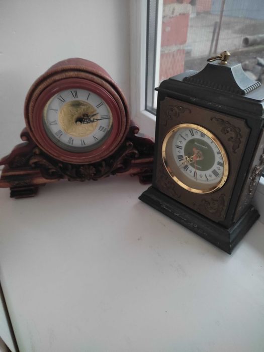Часы каминные или настольные