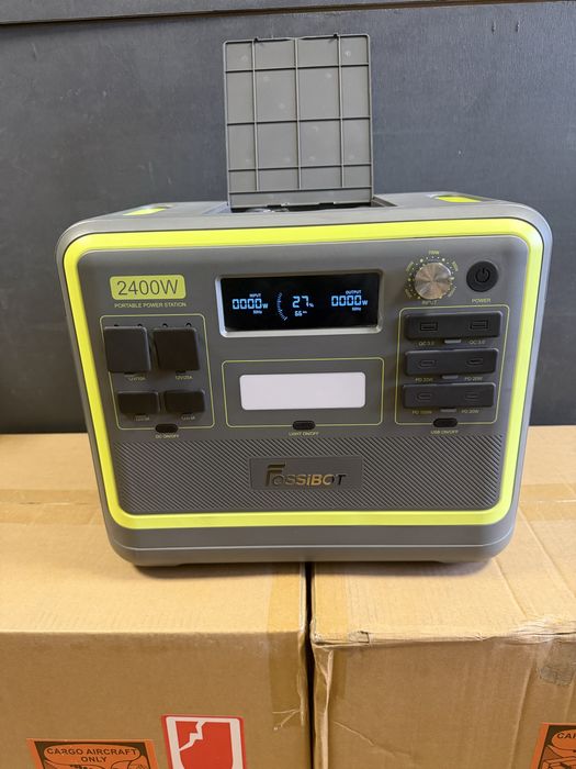 Зарядна станція Fossibot F2400