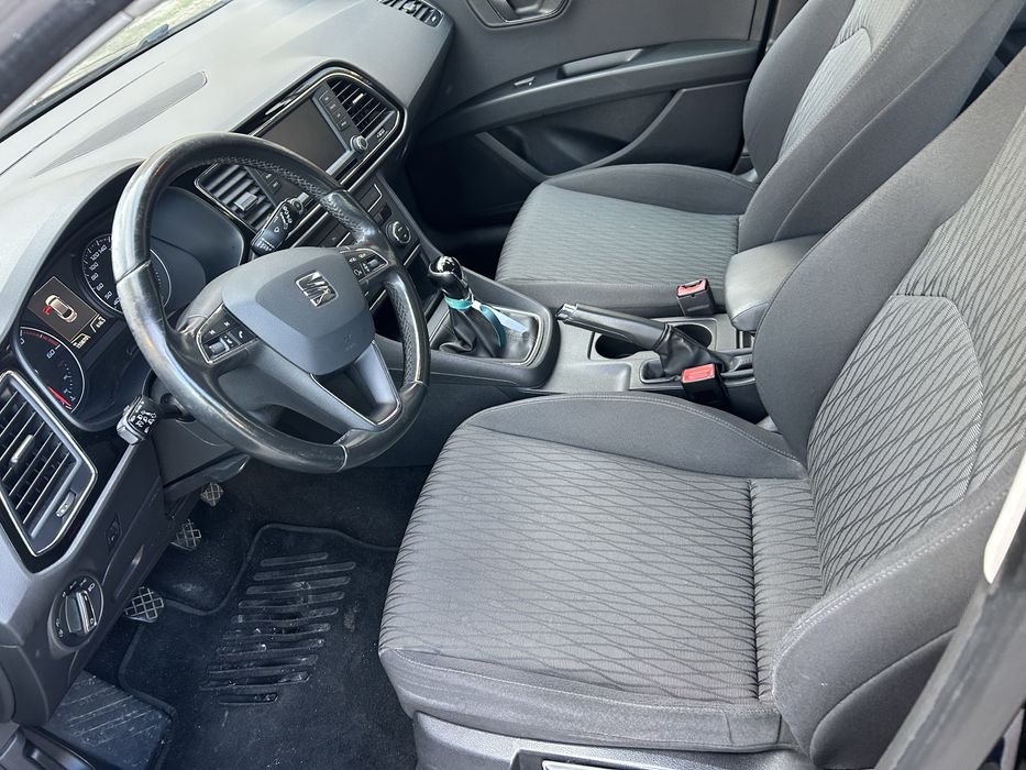 Seat Leon ST 1.6Tdi 110cv - Nacional/particular