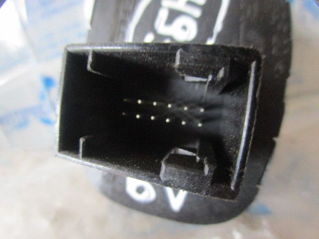 Botão / interruptor 4 piscas PEUGEOT Bipper Tepee