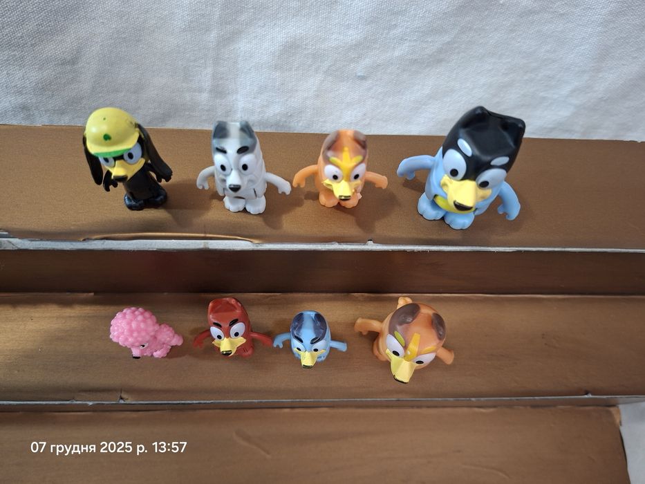 Набір фігурок 8 шт Блуї Бінго Блуи Бинго Bluey Хилер