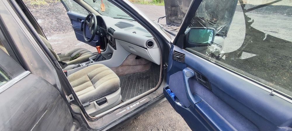 Продам БМВ е34 520i