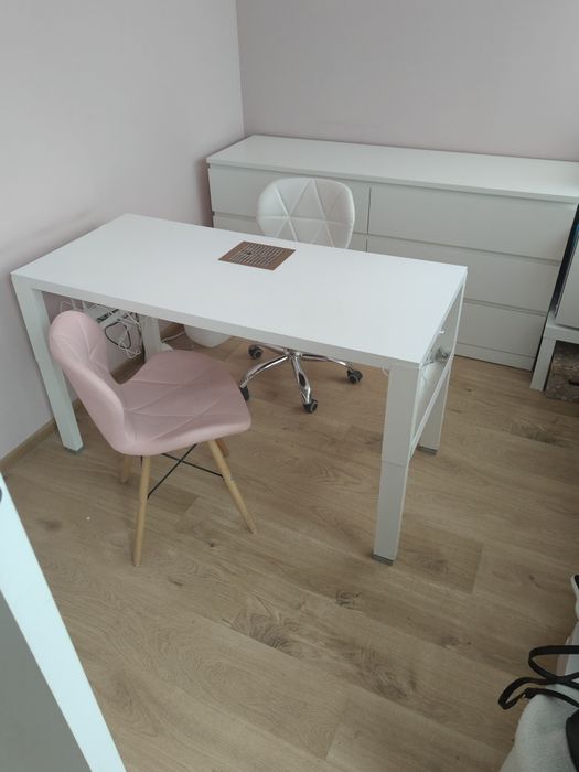 Sprzedam zestaw mebli