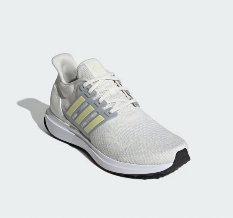 Оригінальні жіночі кросівки Adidas 39р устілка 25,5