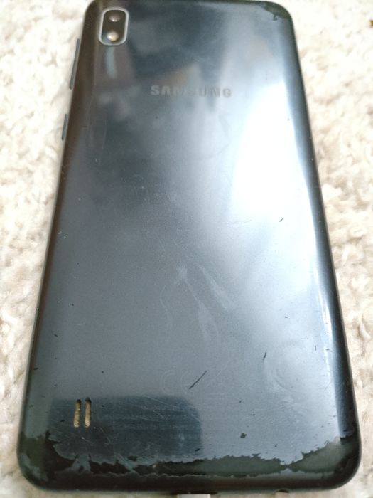 Samsung Galaxy A10 dobry stan
