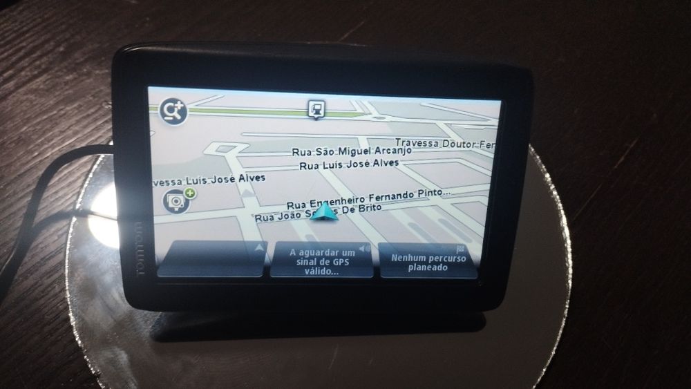 2 GPS Tomtom bom estado439427145652643841