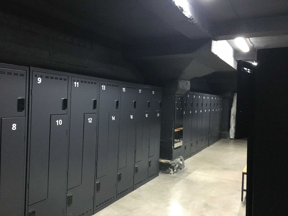 Оренда складських та виробничих площ на Подолі біля м Тараса Шевченко.