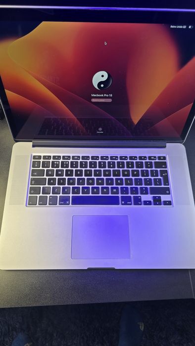 MacBook Pro 15" 2015 | i7 | 16GB | 256GB SSD | Bateria Nova | Lisboa