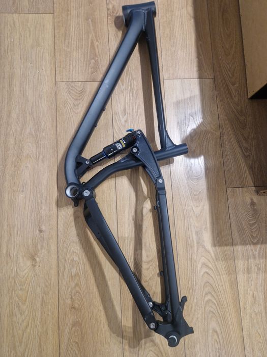 Rama rowerowa Full suspension XC pod koła 29