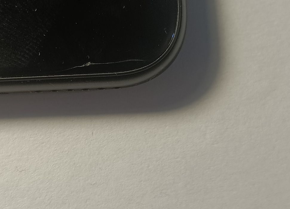 Iphone SE 2020 заблокований