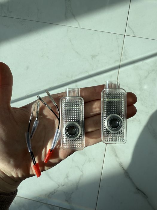 Проектор підсвічування логотипу для дверей Audi Ауді