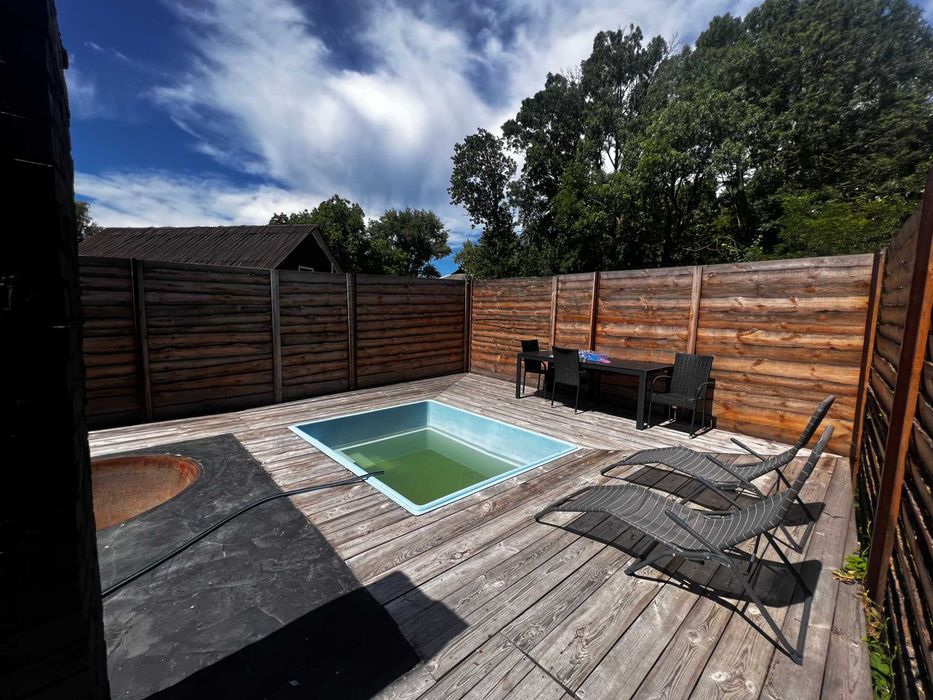 Продаж заміського комплексу с. Усівка, Броварський р-н, Київська обл..