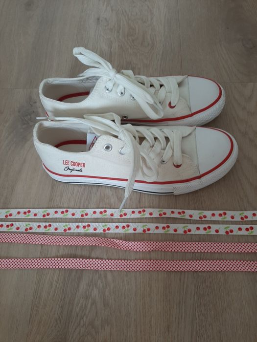 Tramki białe Lee Cooper 38 plus sznurówki gratis