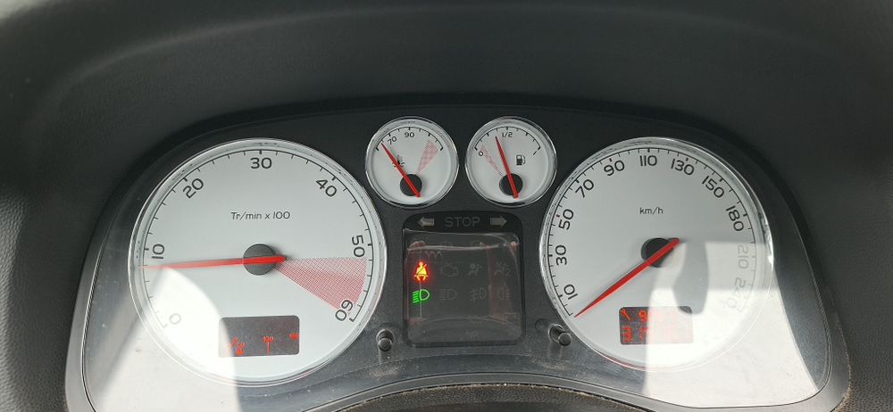 Peugeot 307 5-d 1.6 Hdi 110 KM 2007