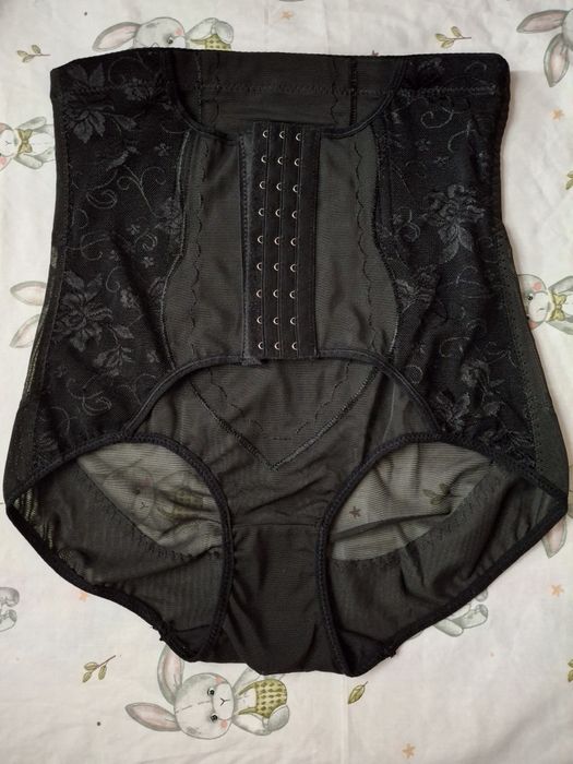 Утягуючі трусики післяпологові (об'єм бедер 103-110),3xl