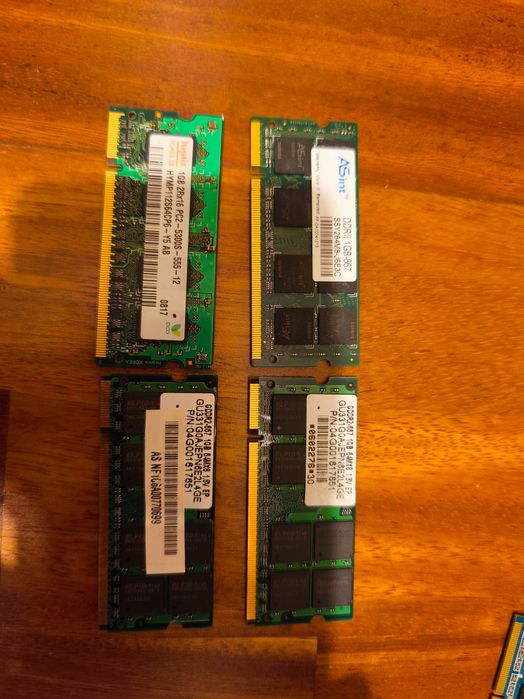 Memorias SO-DIM DDR2-667 1Gb Várias