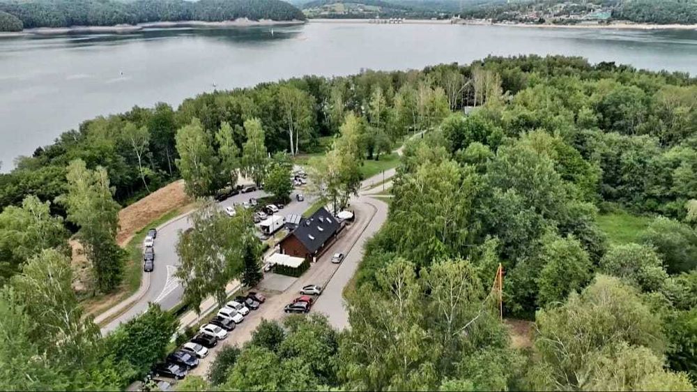 BIESZCZADY Polańczyk Solina domki pokoje n. jeziorem MAJÓWKA WAKACJE