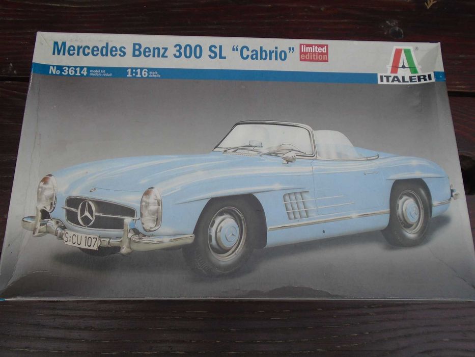 Mercedes 300 SL Cabrio Italeri 1:16 Model do Sklejania