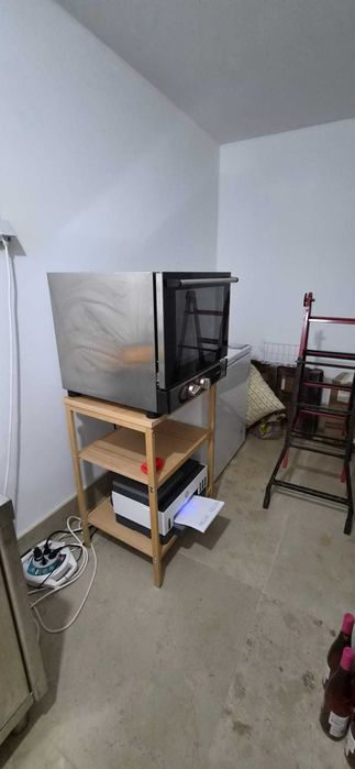 Mobiliario e Equipamentos de Loja