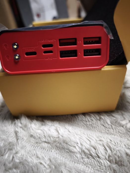power bank (carregador portátil) da marca Hinne 50.000mah