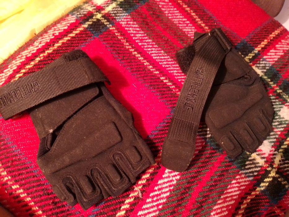 Quer pedalar?Polo Gateira BTT R. Bacalhau-R.I.-9E -Luvas-5E Desde 2E