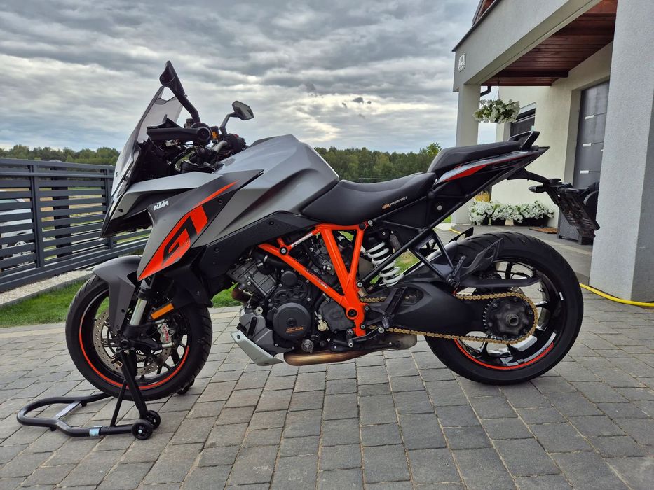 KTM